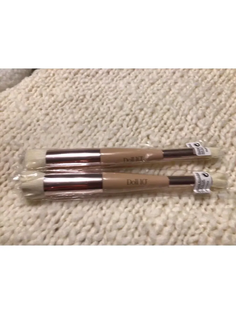 NEW Doll 10 - 2 pc. Brush Set - No. 7 Dual End Foundation/ Concealer